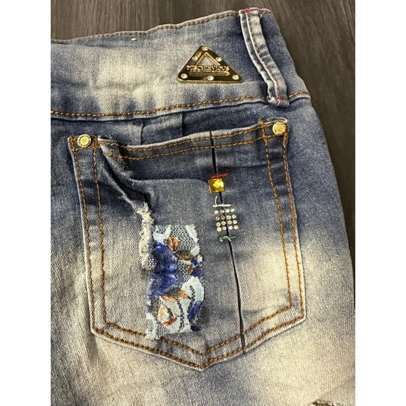 Women’s Jean shorts - Picture 6 of 8